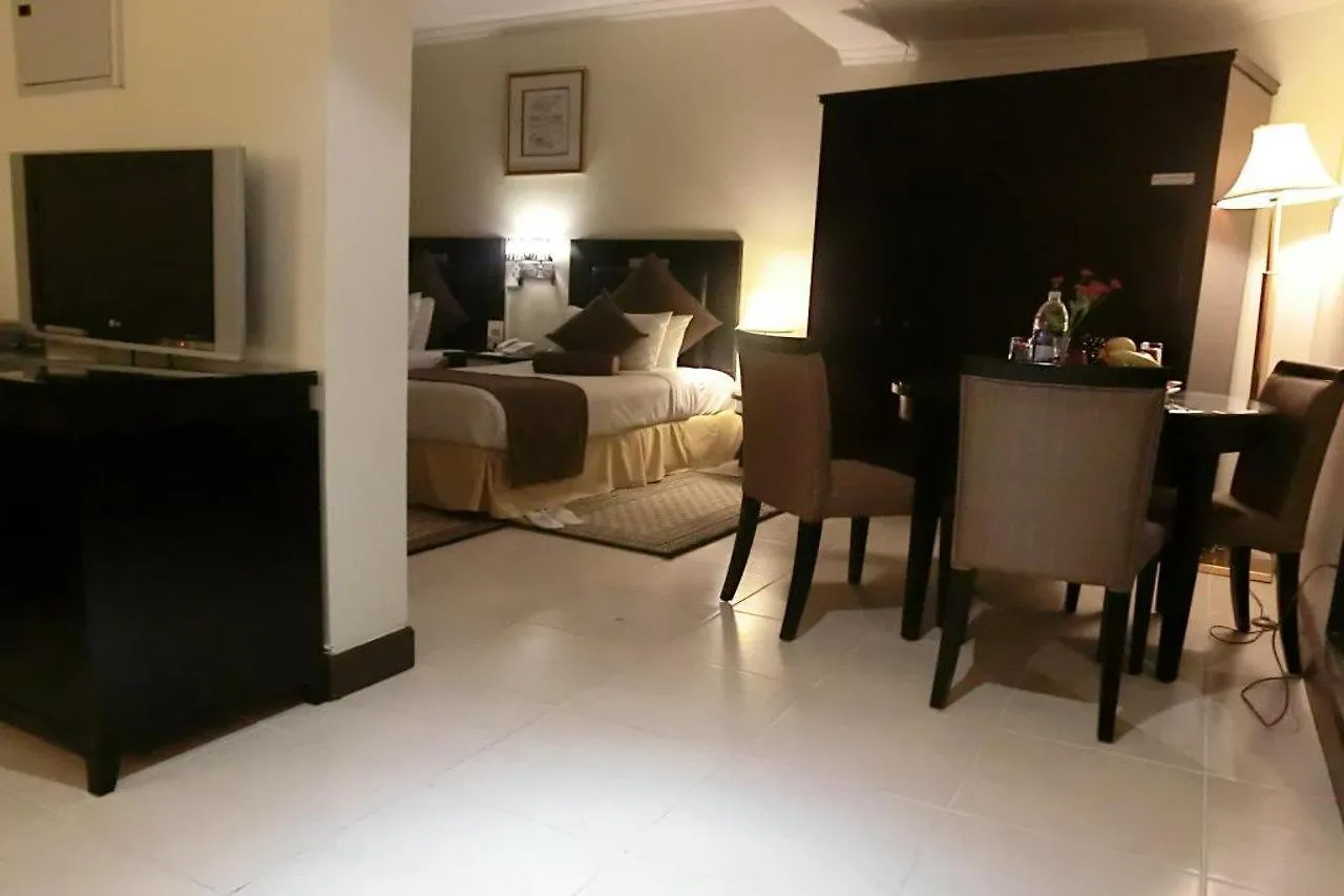 Deebaj Plaza Hotel Apartments Dubai Aparthotel